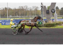 2F5A6090